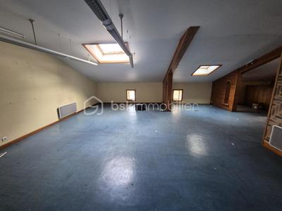 Immeuble - 270 m² - 10 pièces