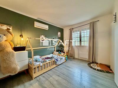 Maison - 93 m² - 4 pièces