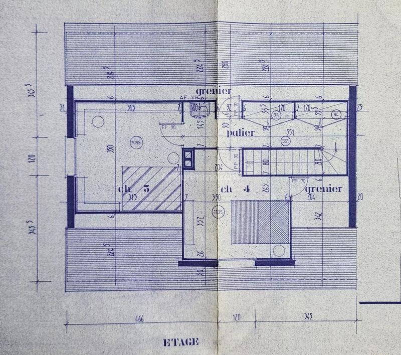 Maison - 95 m² - 5 pièces