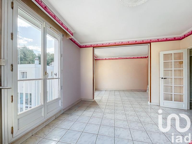 Maison - 77 m² - 6 pièces