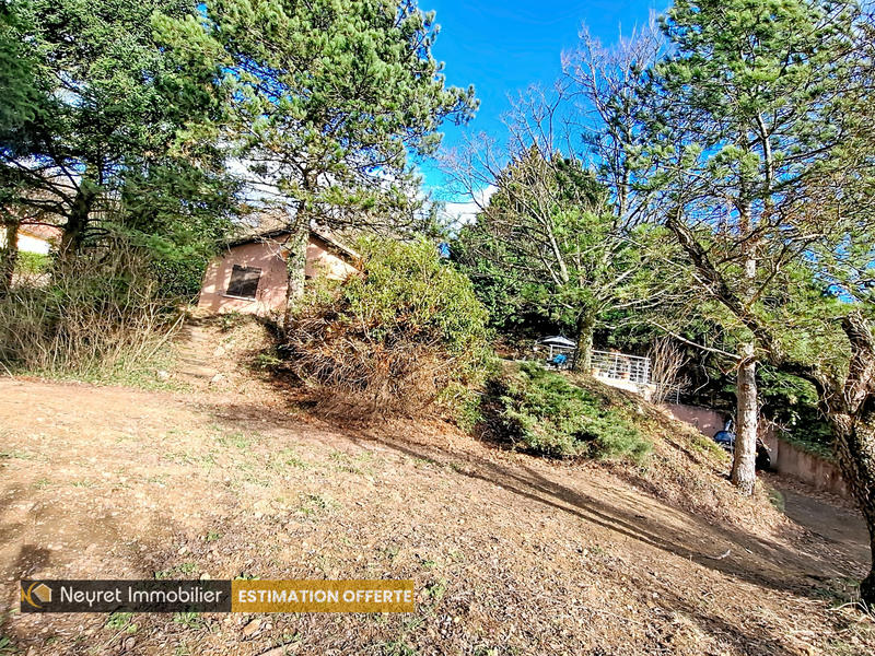 Maison - 107 m² - 6 pièces