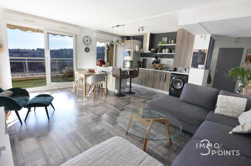 Appartement - 65 m² - 3 pièces