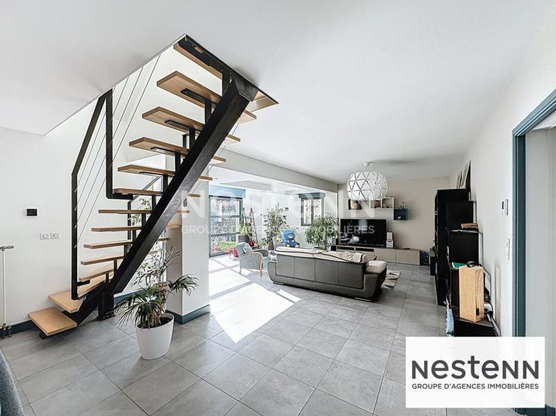 Maison - 170 m² - 6 pièces