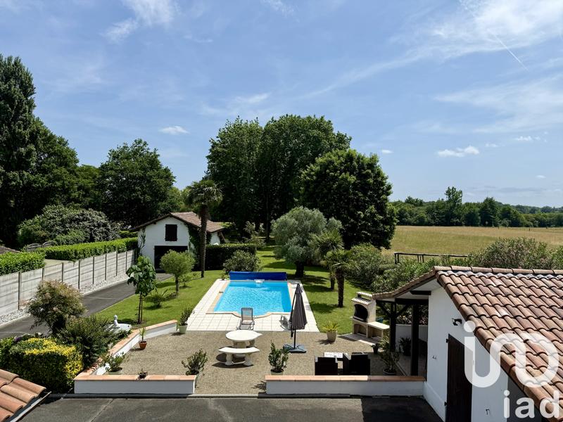 Maison - 169 m² - 6 pièces