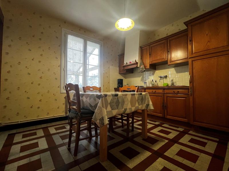 Maison - 122 m² - 5 pièces