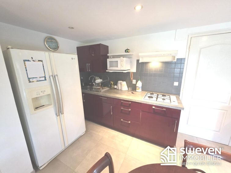 Maison - 175 m² - 8 pièces