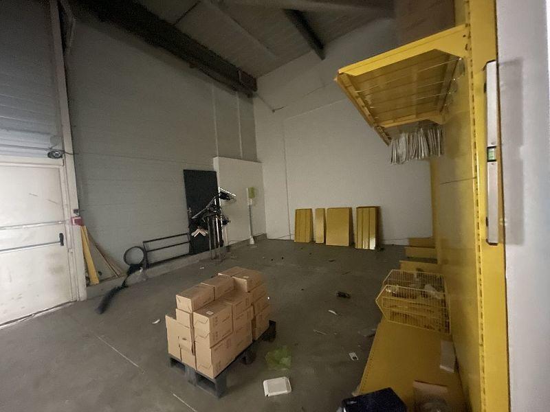 Local commercial - 250 m² - 1 pièce