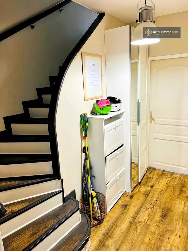 Maison - 147 m² - 6 pièces