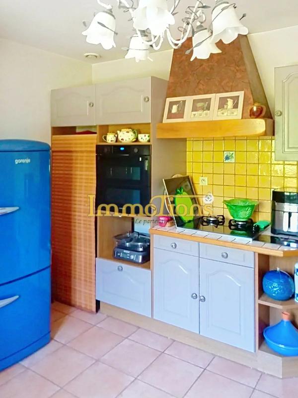 Maison - 140 m² - 6 pièces