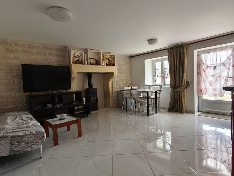 Maison - 246 m² - 5 pièces