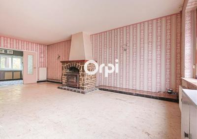 Maison - 122 m² - 4 pièces