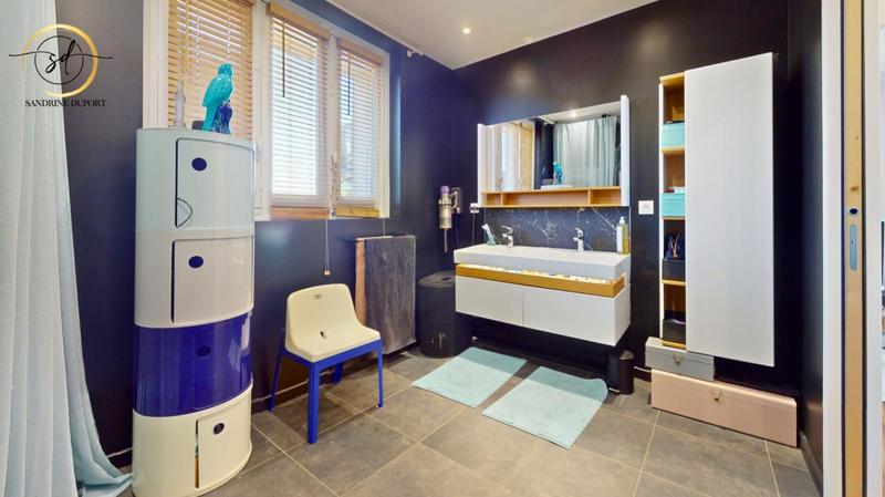 Maison - 118 m² - 5 pièces