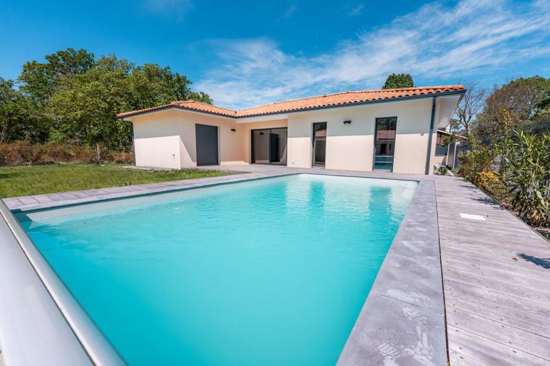 Maison - 100 m² - 4 pièces