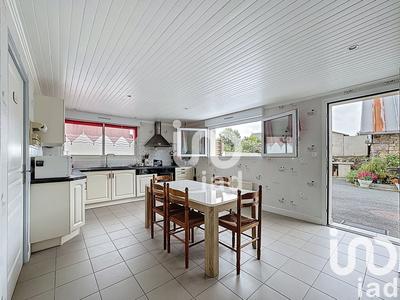 Maison - 128 m² - 7 pièces