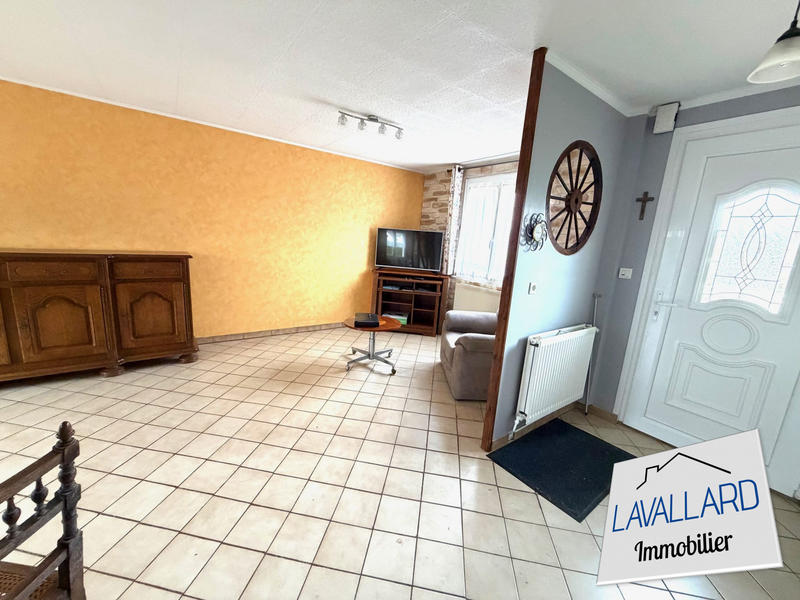 Maison - 80 m² - 4 pièces