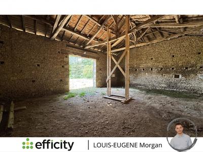 Grange - 171 m² - 10 pièces