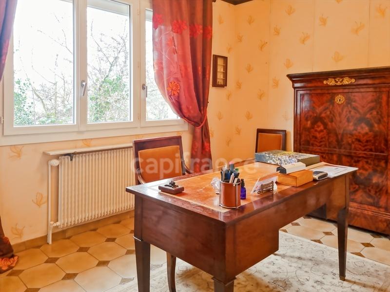 Maison - 184 m² - 6 pièces