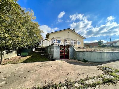 Maison - 139 m² - 5 pièces