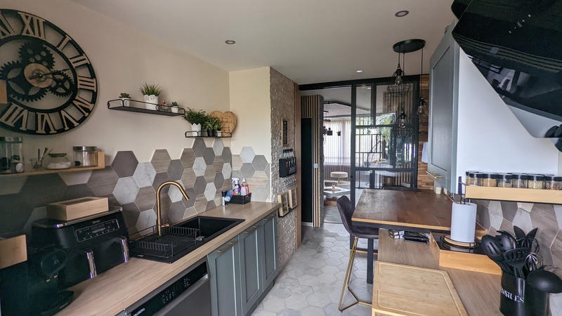 Appartement - 86 m² - 4 pièces