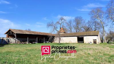 Grange - 400 m² - 4 pièces