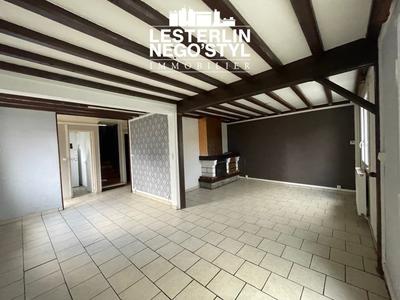 Maison - 88 m² - 4 pièces