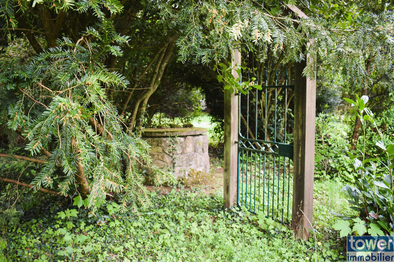 Propriété - 176 m² - 9 pièces