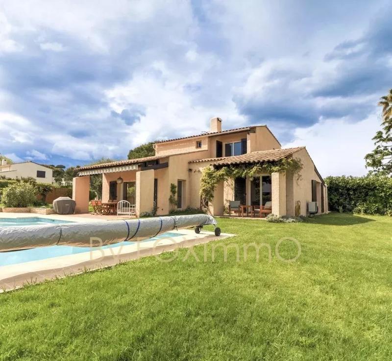 Maison - 149 m² - 6 pièces