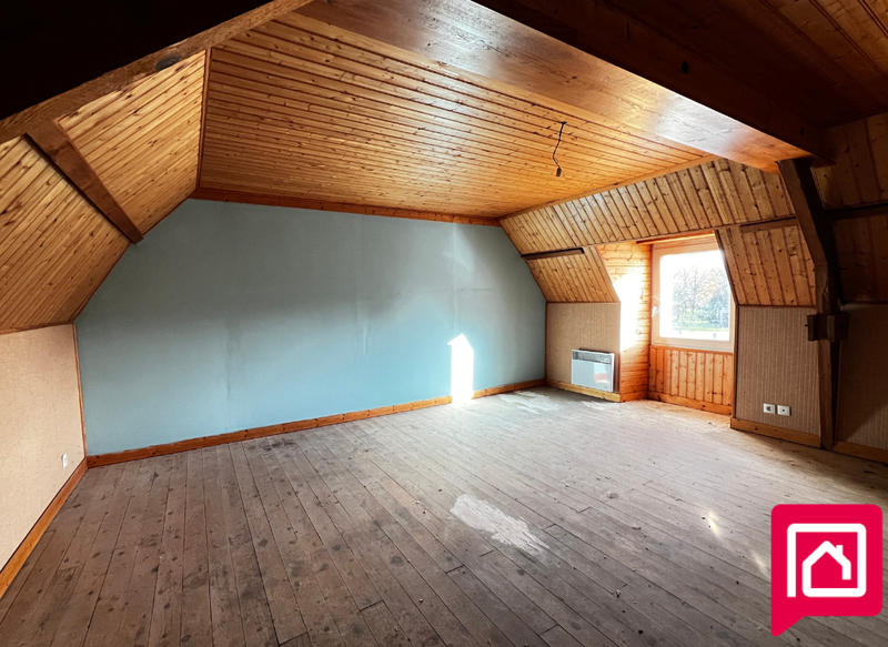 Maison - 196 m² - 8 pièces