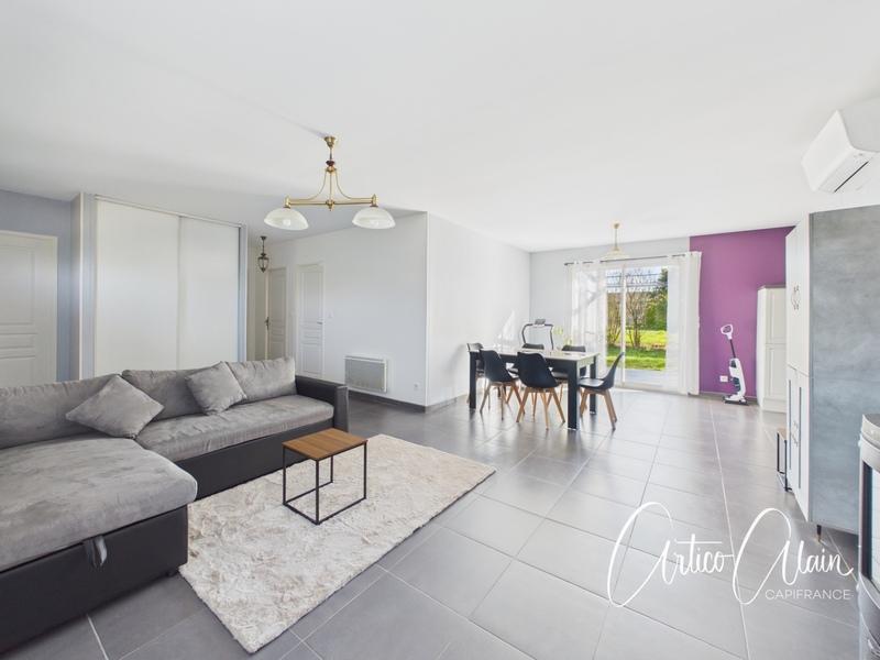 Maison - 91 m² - 4 pièces