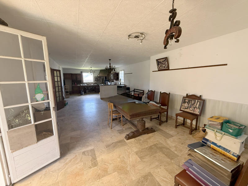 Maison - 264 m² - 15 pièces