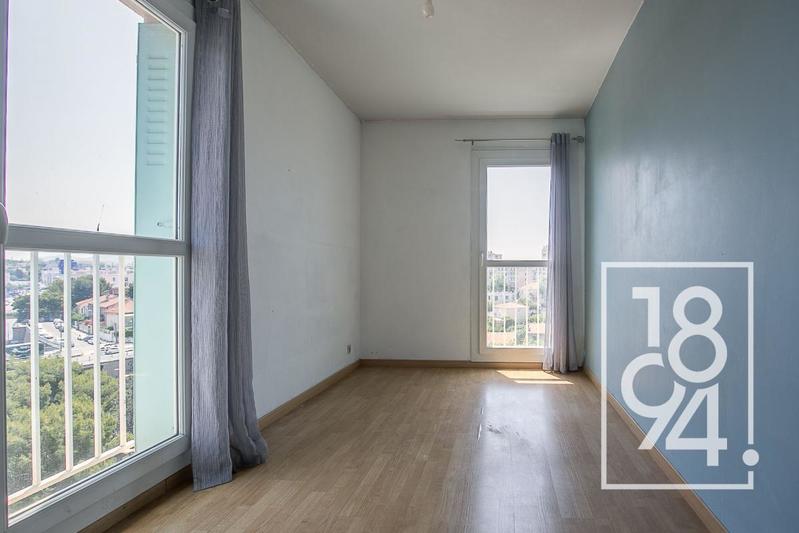 Appartement - 94 m² - 5 pièces