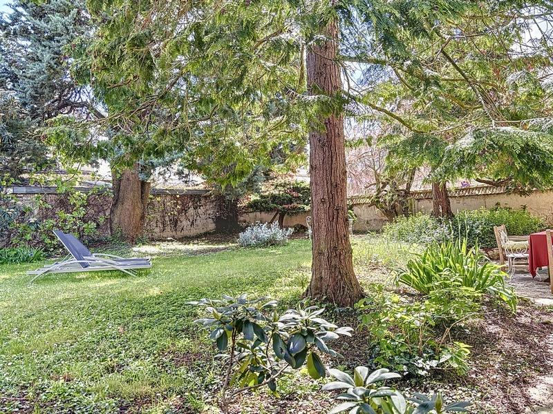 Maison bourgeoise - 290 m² - 9 pièces