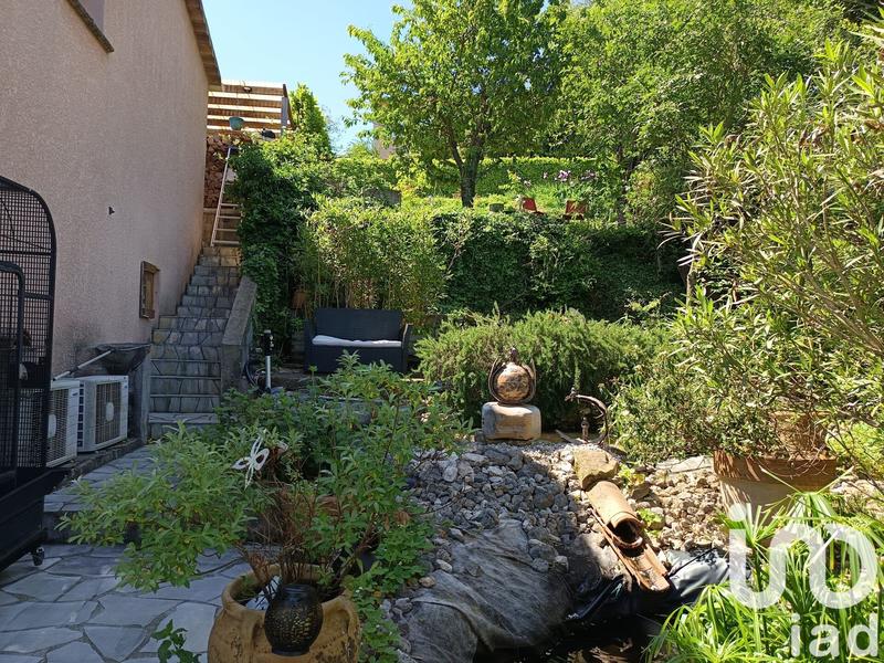 Maison - 182 m² - 8 pièces