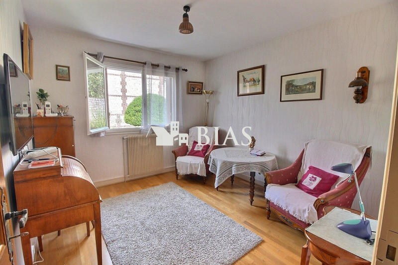 Maison - 127 m² - 5 pièces