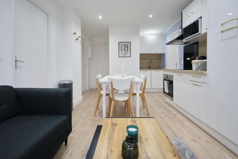 Appartement - 64 m² - 5 pièces