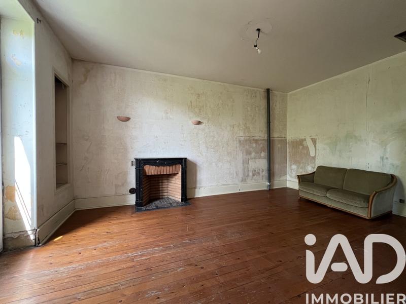 Maison - 238 m² - 7 pièces