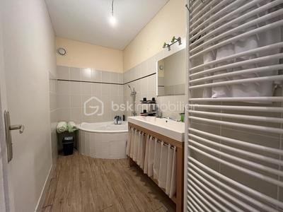 Maison - 156 m² - 7 pièces