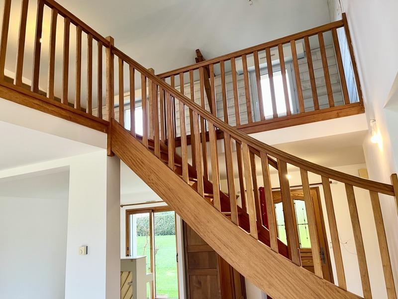 Maison - 181 m² - 6 pièces