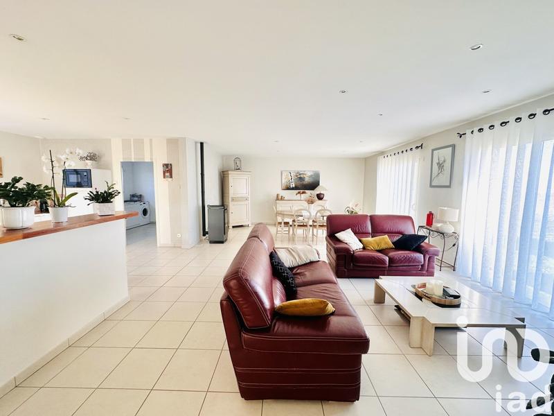 Maison - 185 m² - 5 pièces