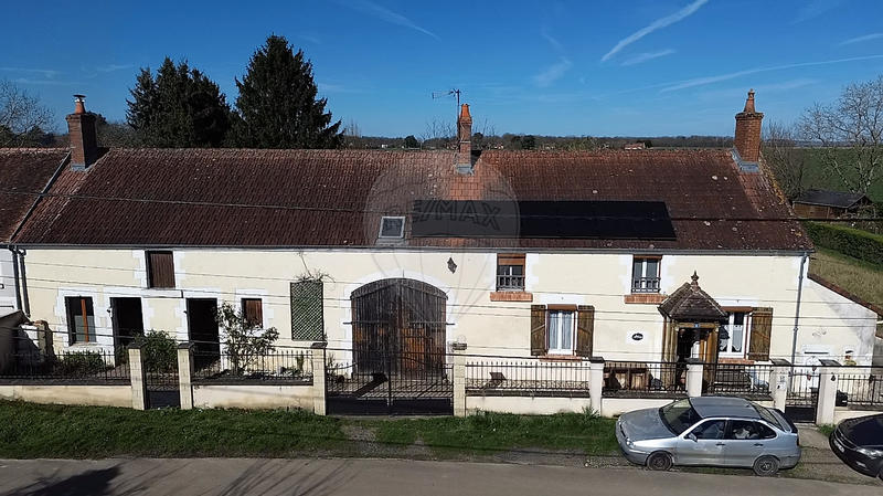 Maison - 151 m² - 6 pièces