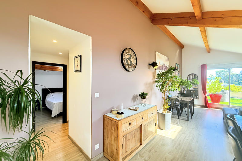 Appartement - 79 m² - 3 pièces