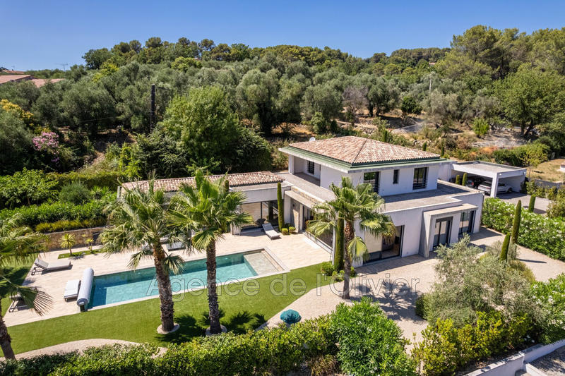 Villa - 309 m² - 6 pièces