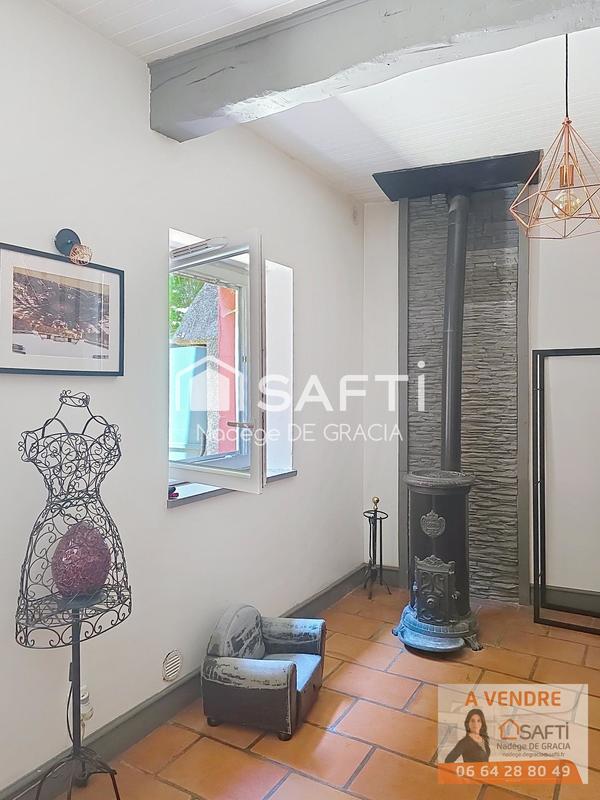 Maison - 180 m² - 6 pièces