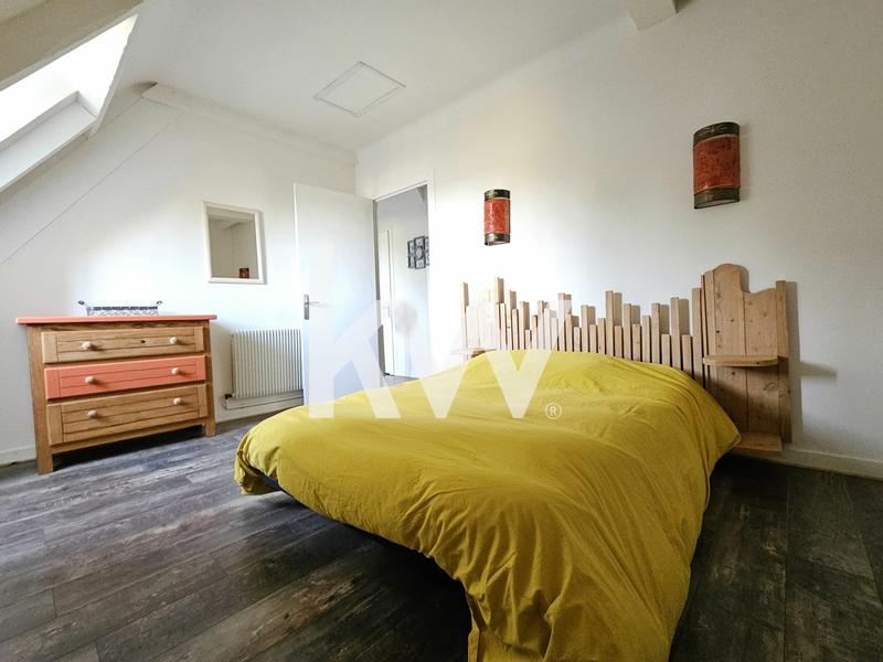 Maison - 257 m² - 6 pièces