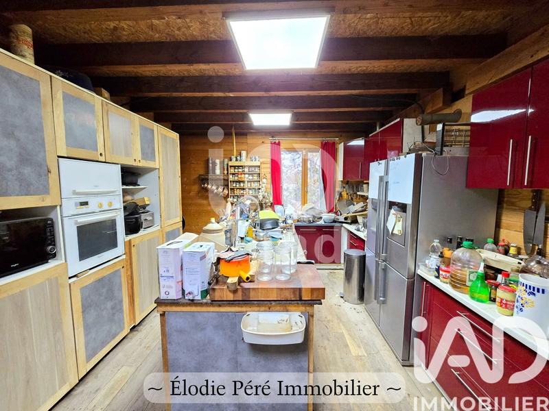 Maison - 186 m² - 5 pièces