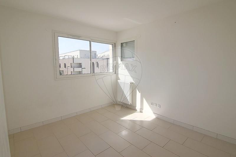 Maison - 169 m² - 8 pièces