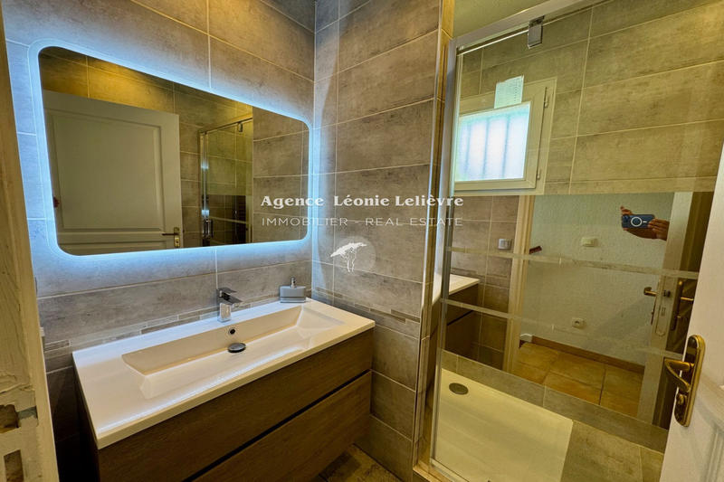 Maison - 99 m² - 4 pièces