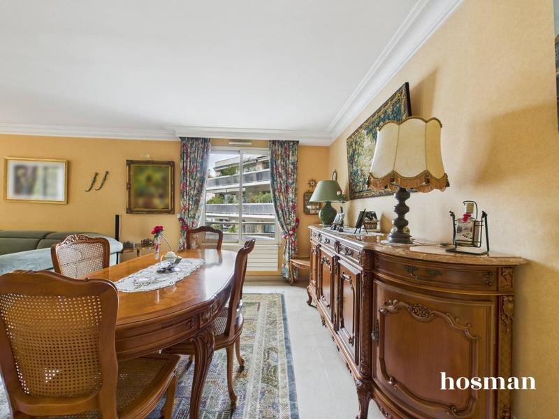 Appartement - 95 m² - 4 pièces