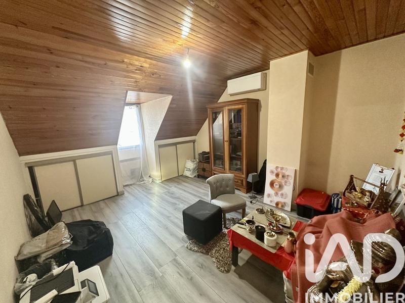Maison - 148 m² - 6 pièces