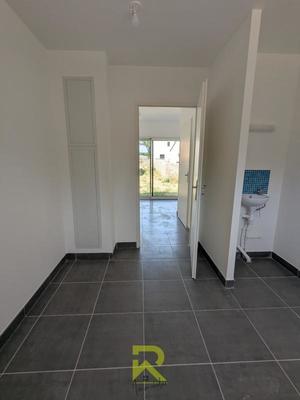 Maison - 102 m² - 4 pièces